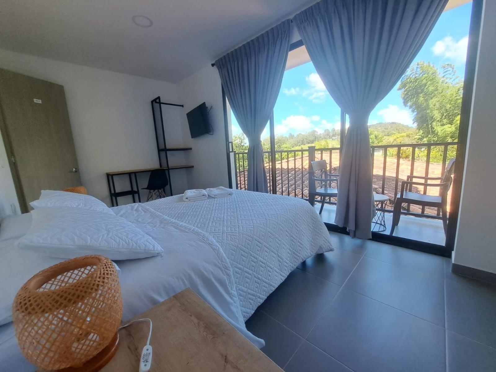 Guatape Country House Hotel Экстерьер фото